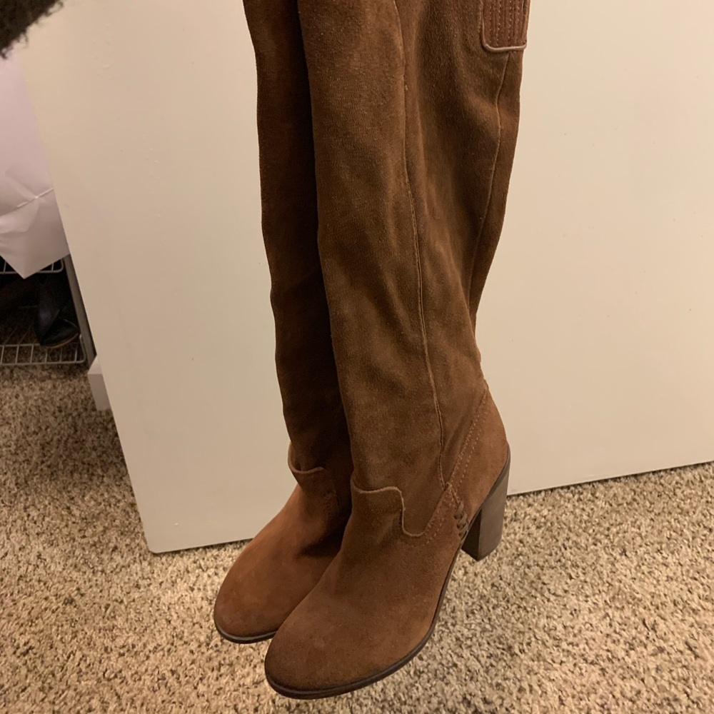 Below the knee boots